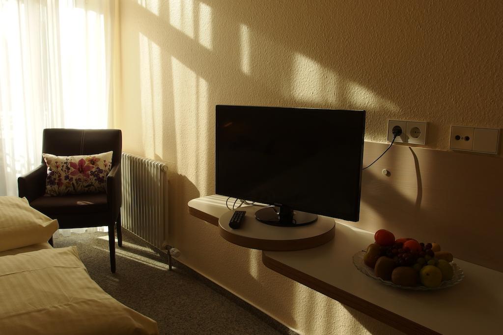 Stadthotel Engel Ettlingen Cameră foto